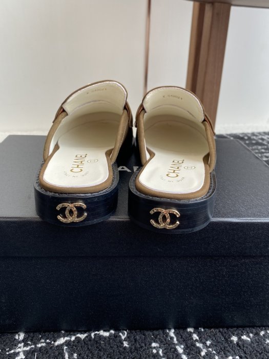 Мюли женские фото 8