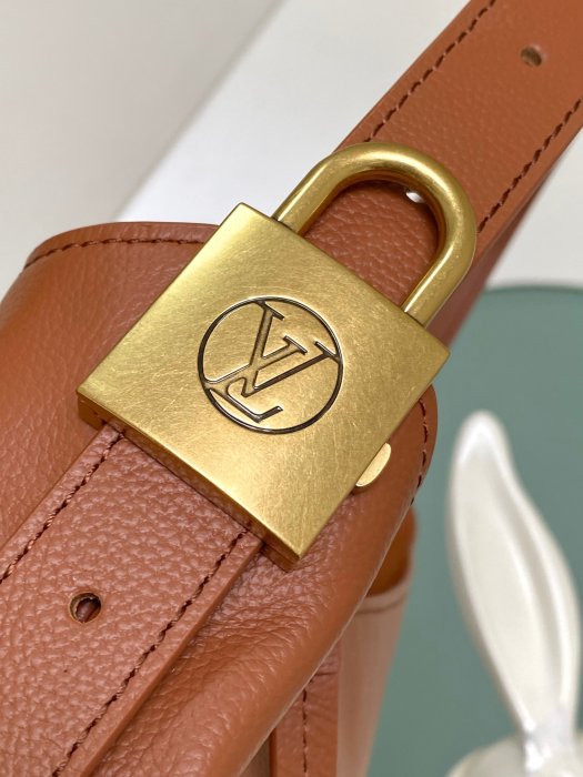 Сумка женская Low Key Hobo 35 см фото 7