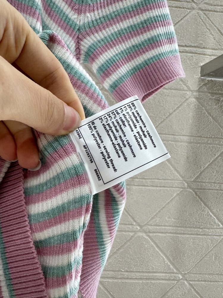 Футболка жіноча фото 8