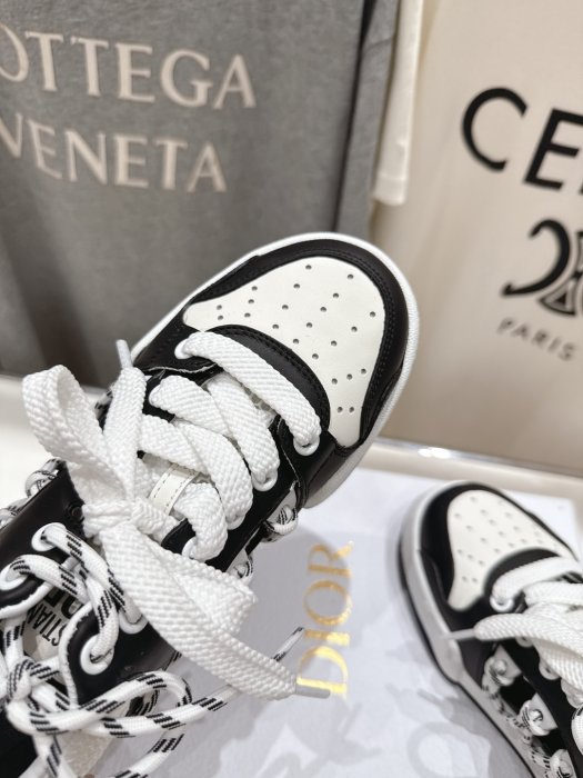 Кроссовки фото 7