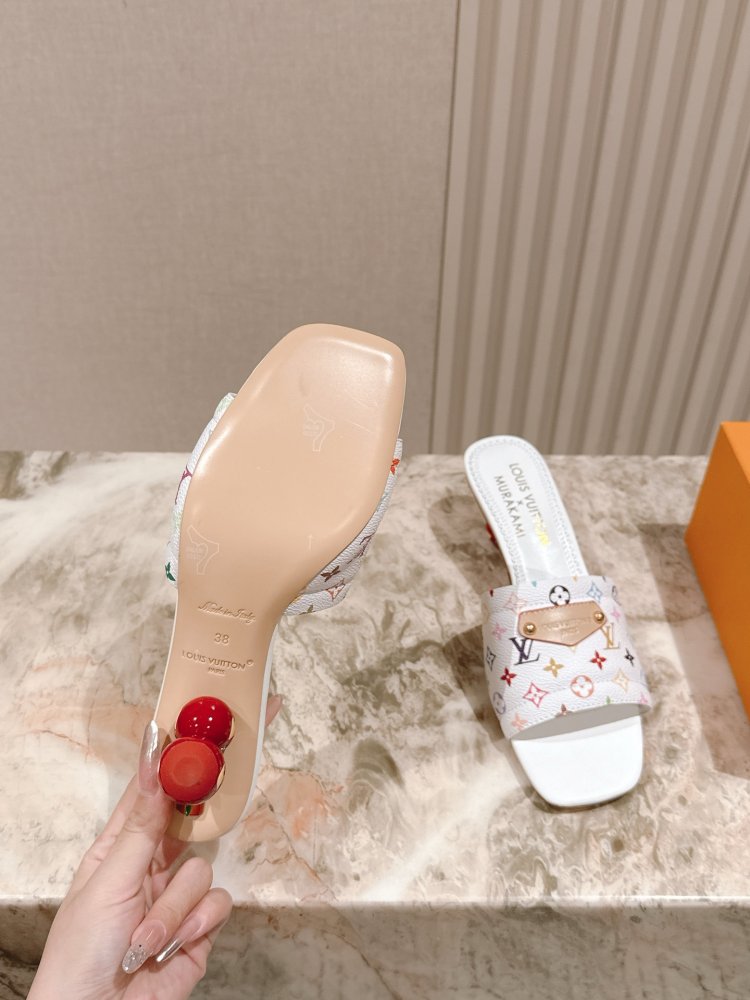 Босоніжки фото 6