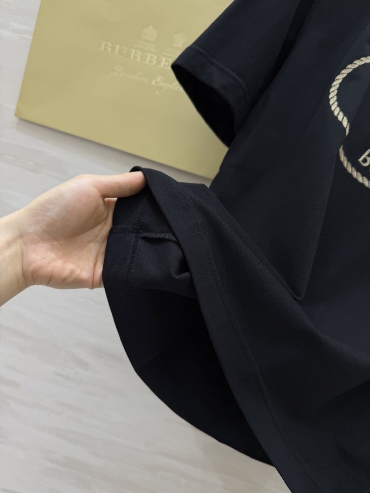 Футболка жіноча фото 7