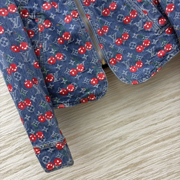 Куртка джинсова жіноча фото 7