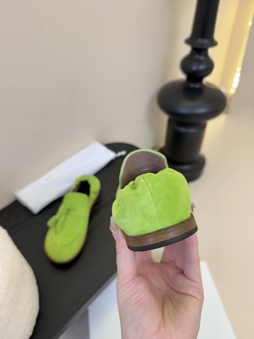 Лоферы женские фото 7