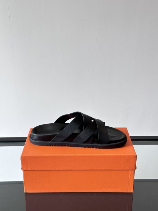 Шлепанцы мужские фото 8