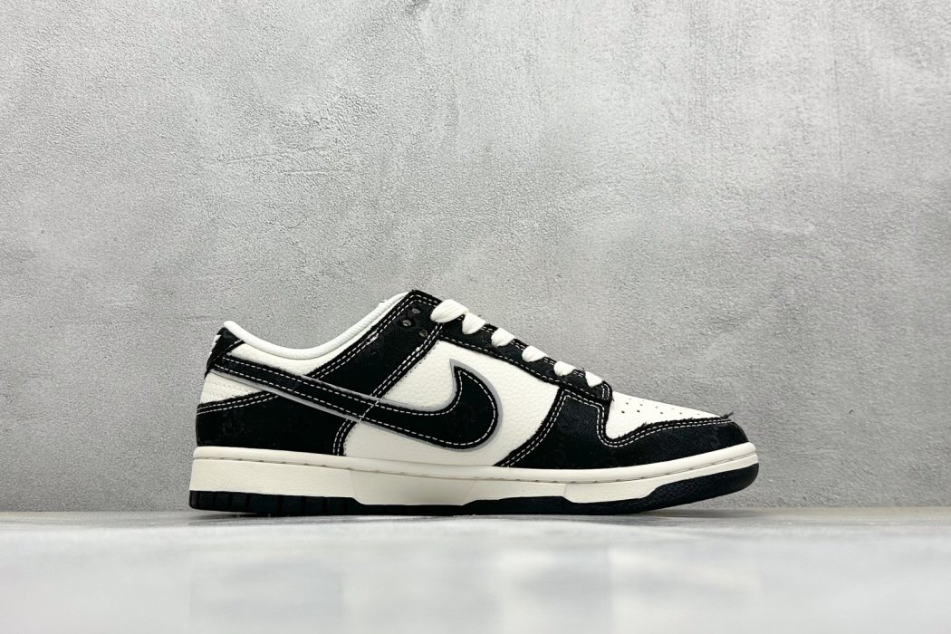 Кроссовки Nike SB Dunk Low x GUCCI фото 2