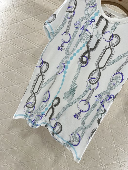 Футболка жіноча фото 5