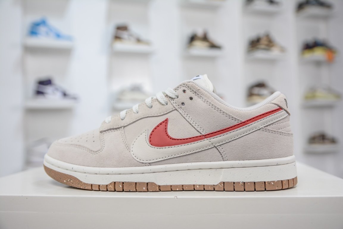 Кроссовки Dunk Low SE 85 DO9457-100