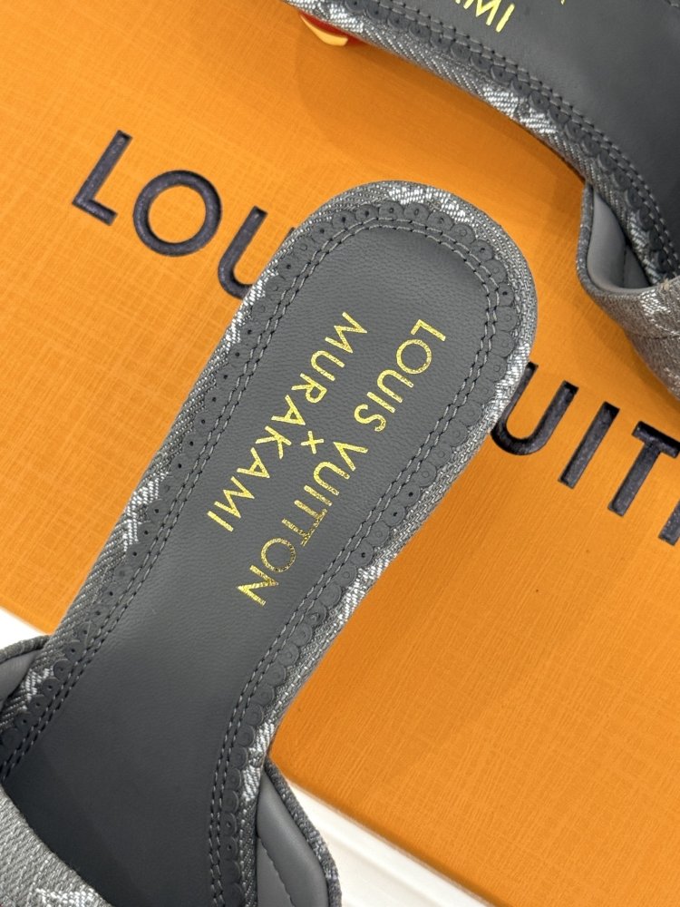 Босоніжки фото 8