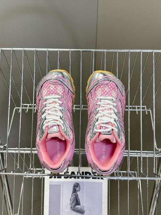 Кросівки фото 6