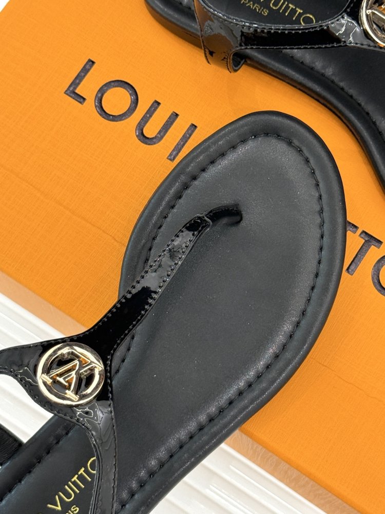 Сандалии женские фото 7