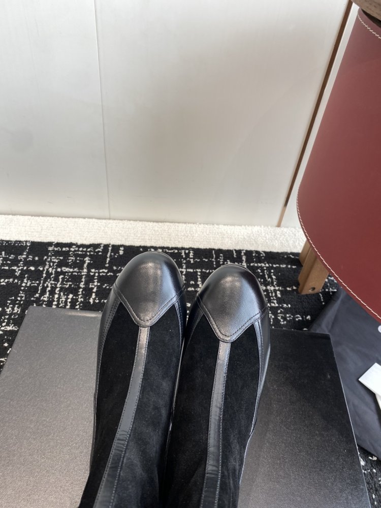 Сапоги женские фото 7