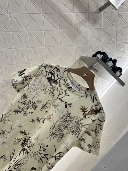 Футболка женская фото 7