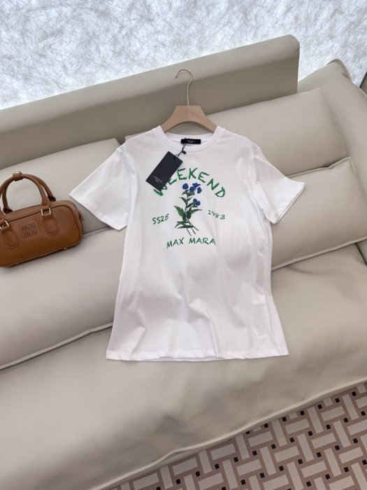 T-shirt women's фото 3