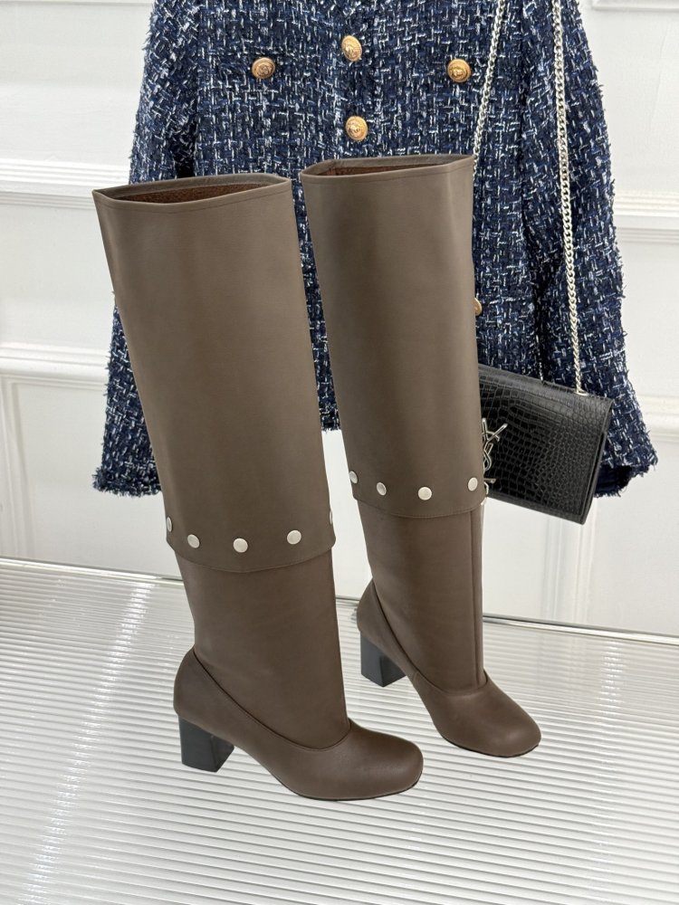 Чоботи жіночі фото 3