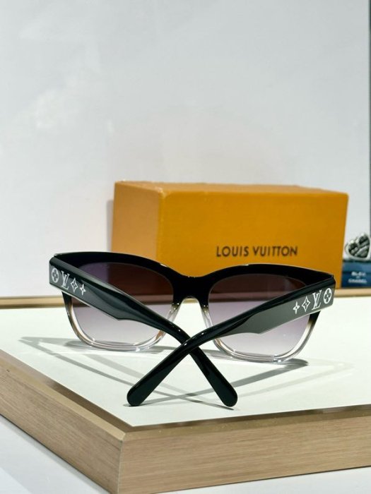 Очки солнцезащитные Z2645U фото 9