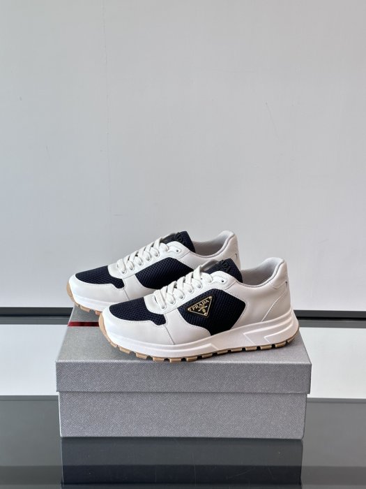 Кросівки чоловічі фото 3