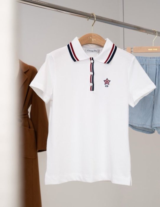 Футболка женская