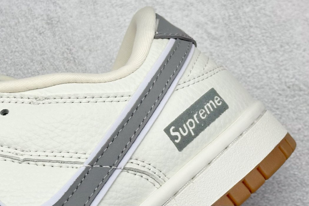 Кроссовки Supreme x Nk SB Dunk Low фото 9