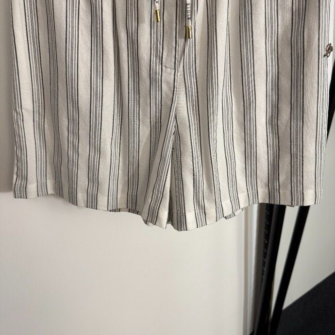 Shorts women's фото 7