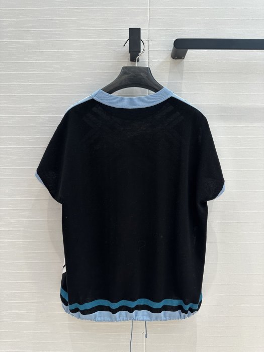 Футболка женская фото 8