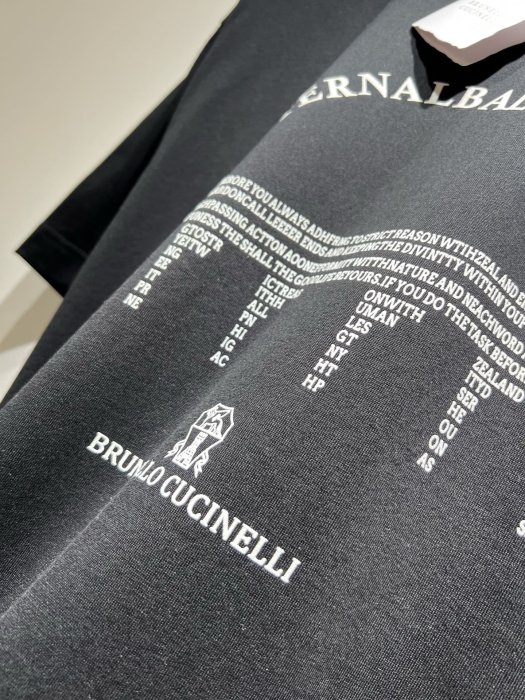 T-shirt men's фото 8
