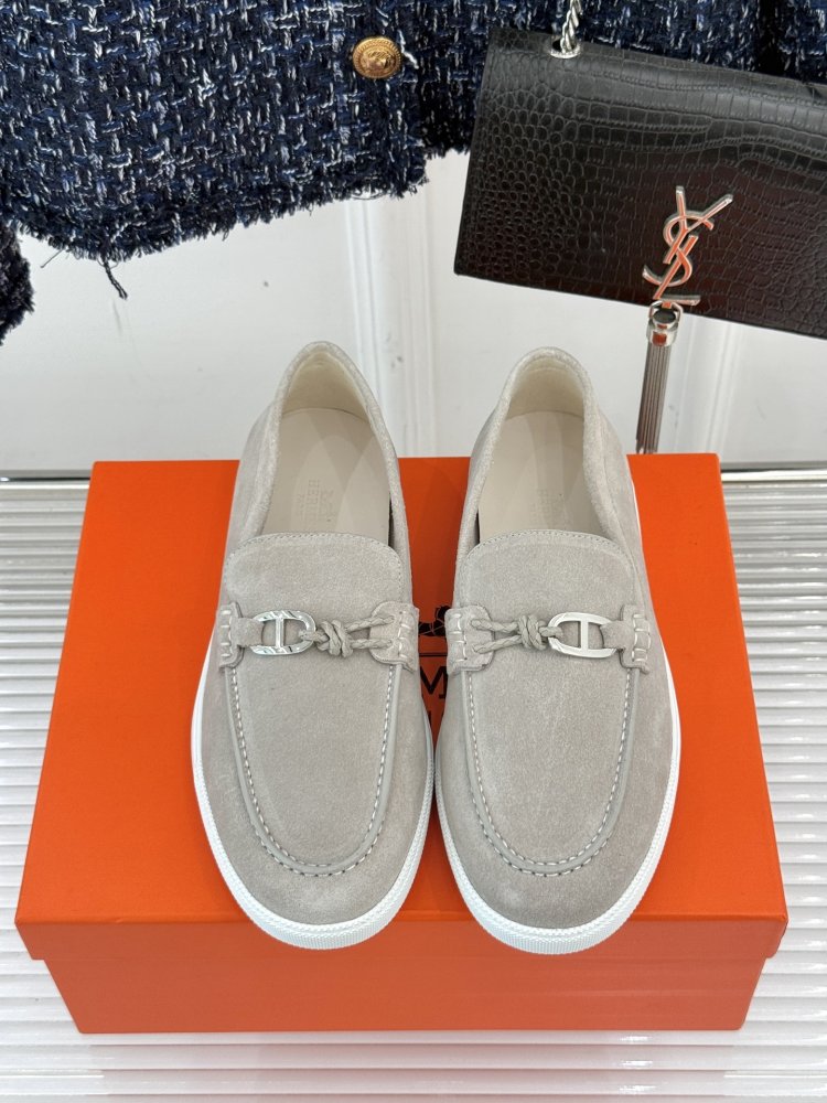 Лоферы женские фото 4