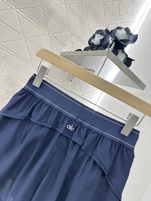 Shorts women's фото 4