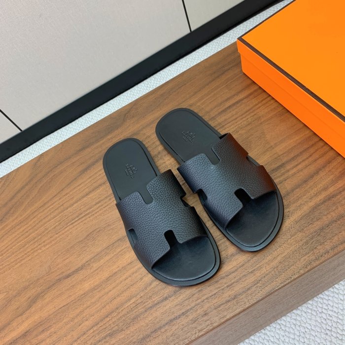 Шлепанцы женские фото 2