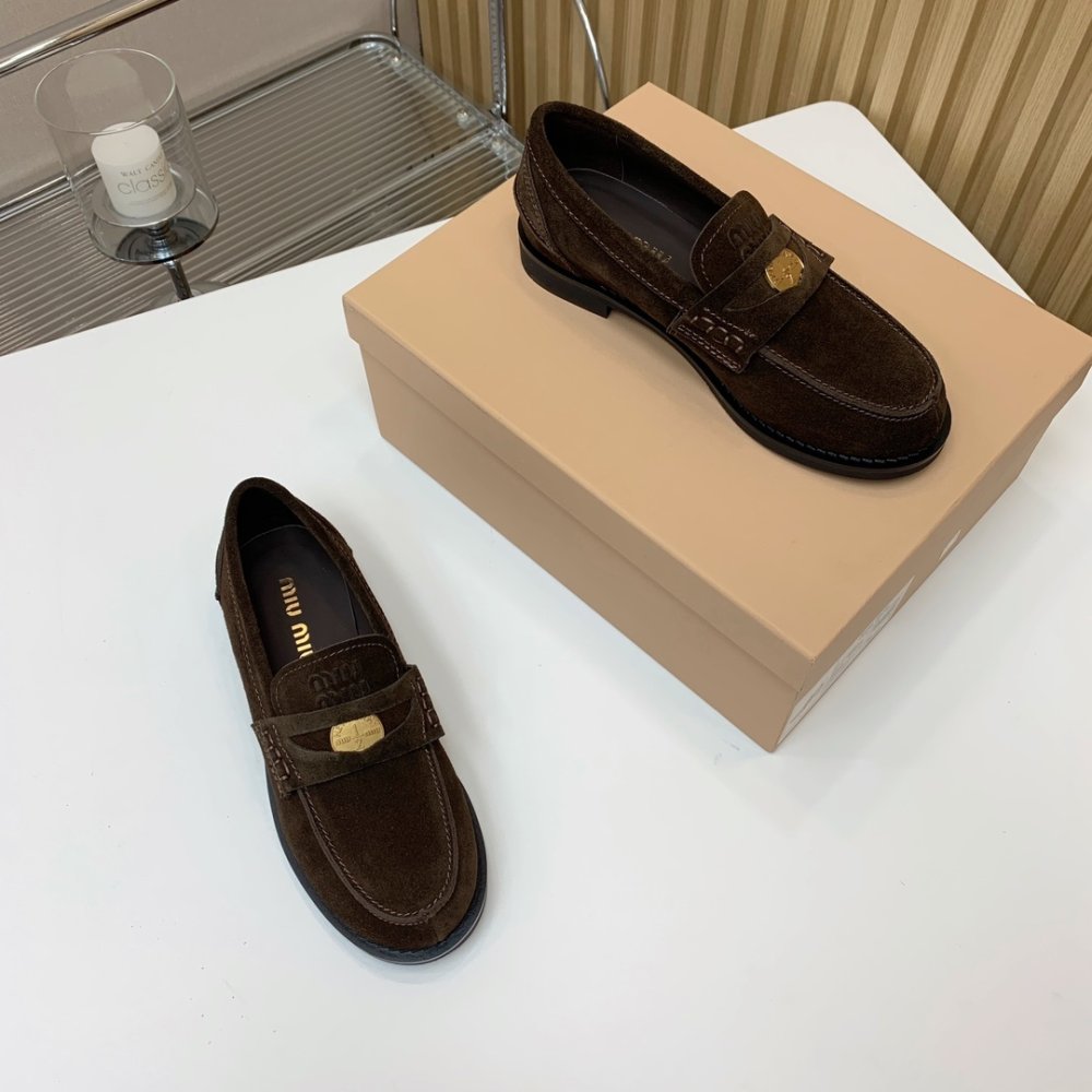 Лоферы женские фото 9