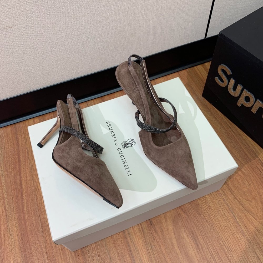 Босоножки фото 5