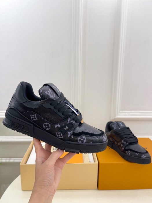 Sneakers фото 4