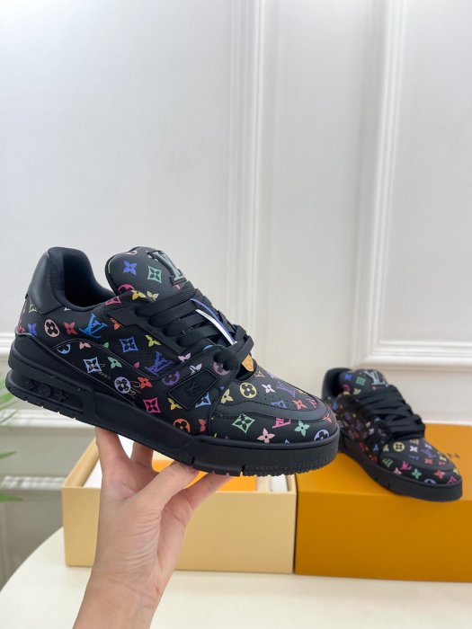 Sneakers фото 4