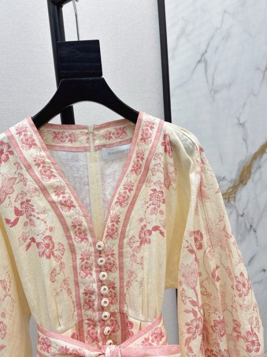 Платье с цветочным принтом фото 5