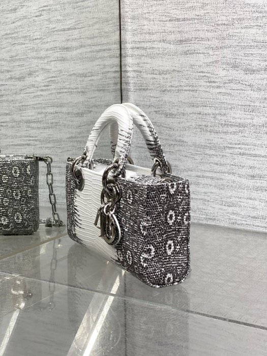 Сумка Lady Dior 22 см фото 6