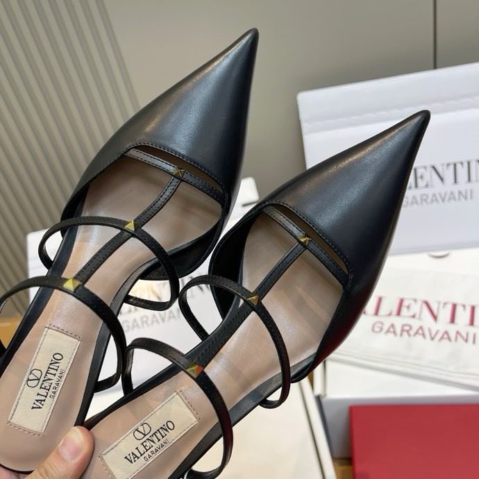 Босоножки фото 3