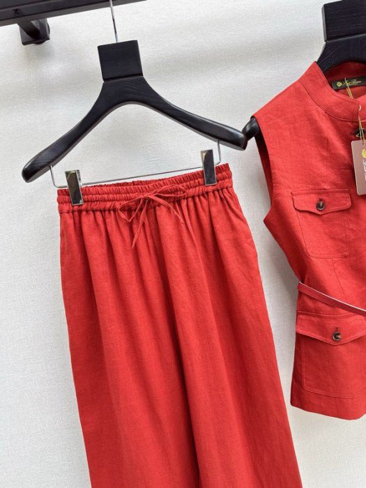 Костюм женский фото 7