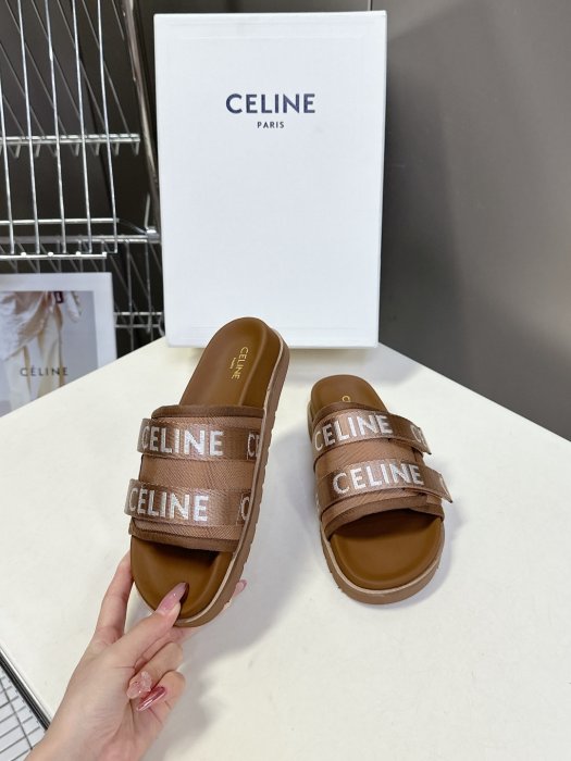 Шлепанцы женские фото 4