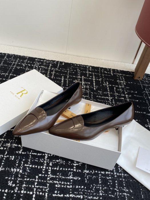 Туфли кожаные женские фото 3