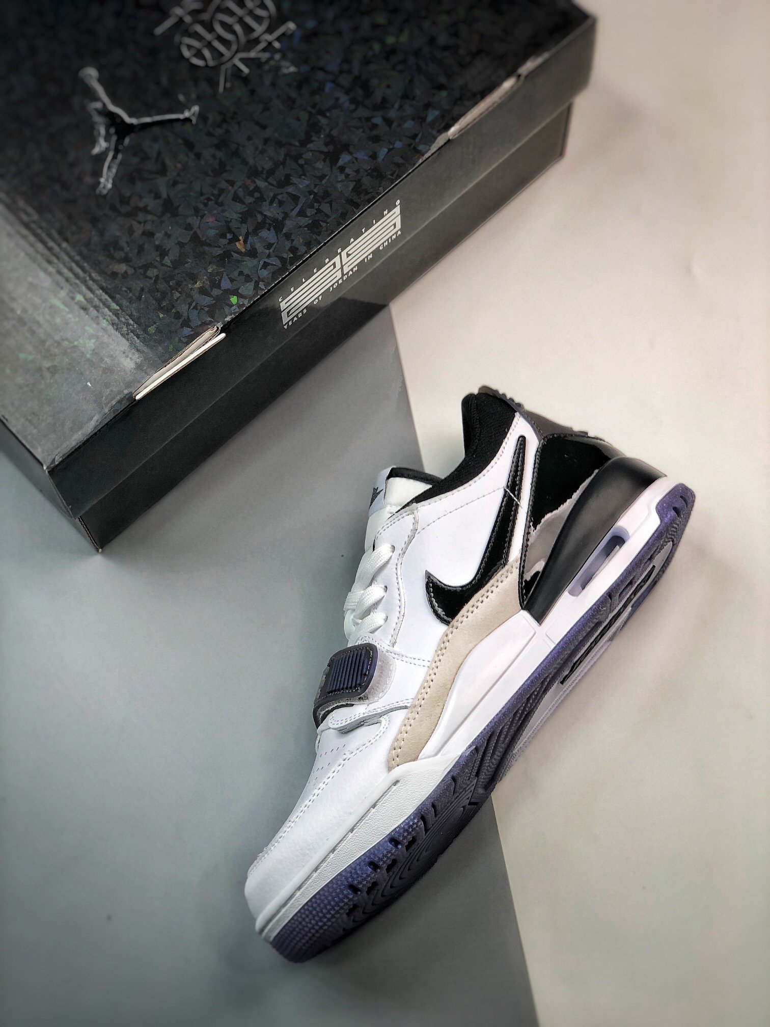 Кроссовки Air Jordan Legacy 312 DV1719-100 фото 3