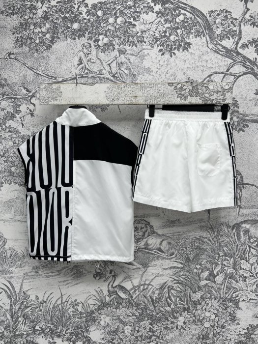 Костюм жіночий фото 7