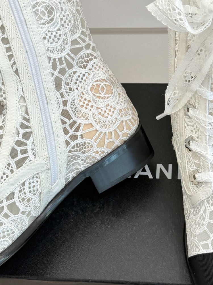 Ботинки женские фото 6