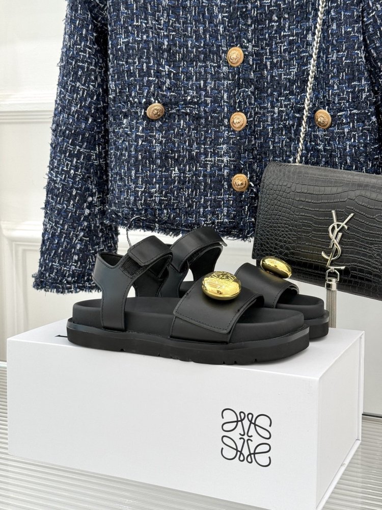 Сандалии женские