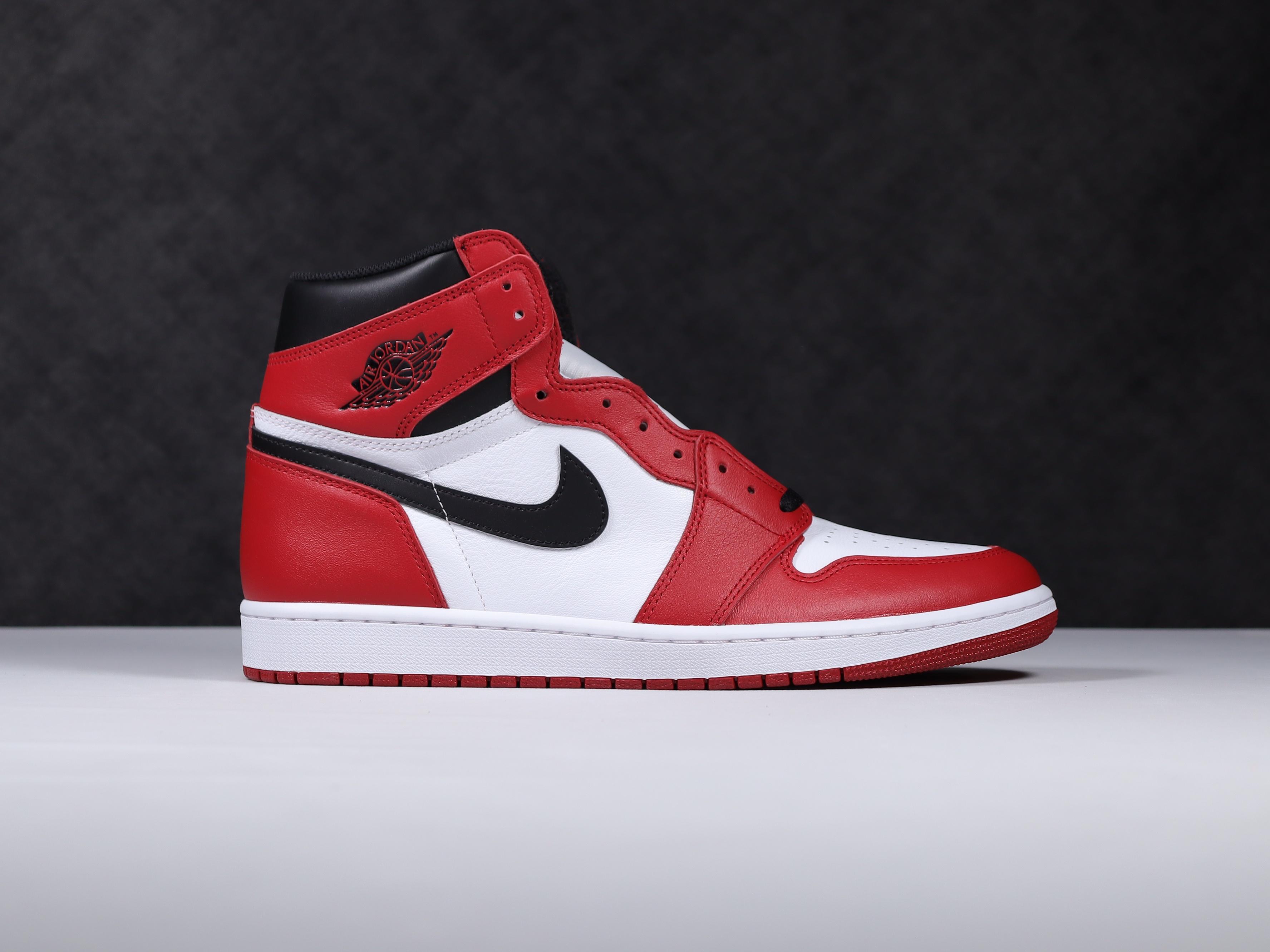 Sneakers Jordan 1 Retro Chicago (2015) - 555088-101