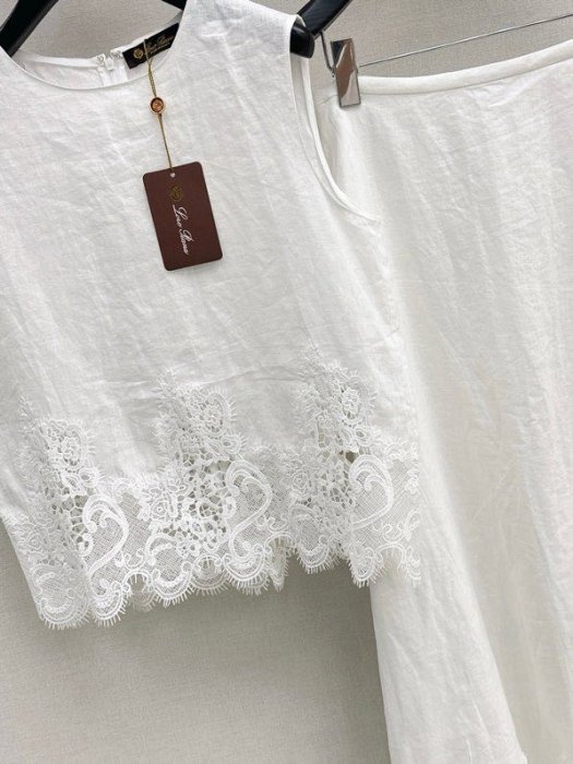 Costume female фото 9