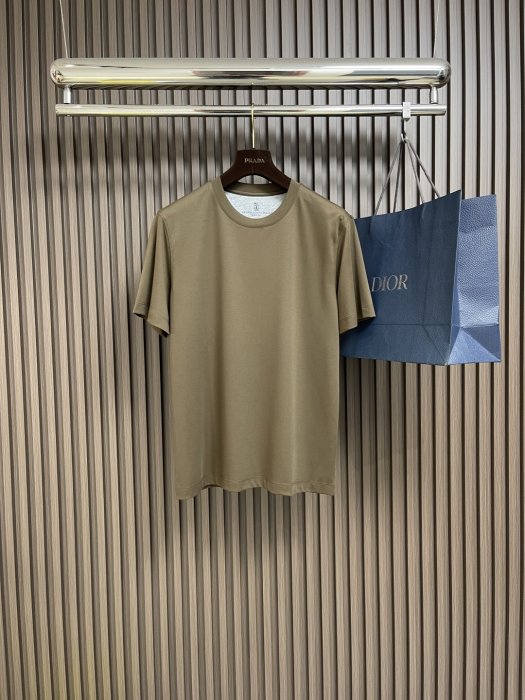 Футболка чоловіча