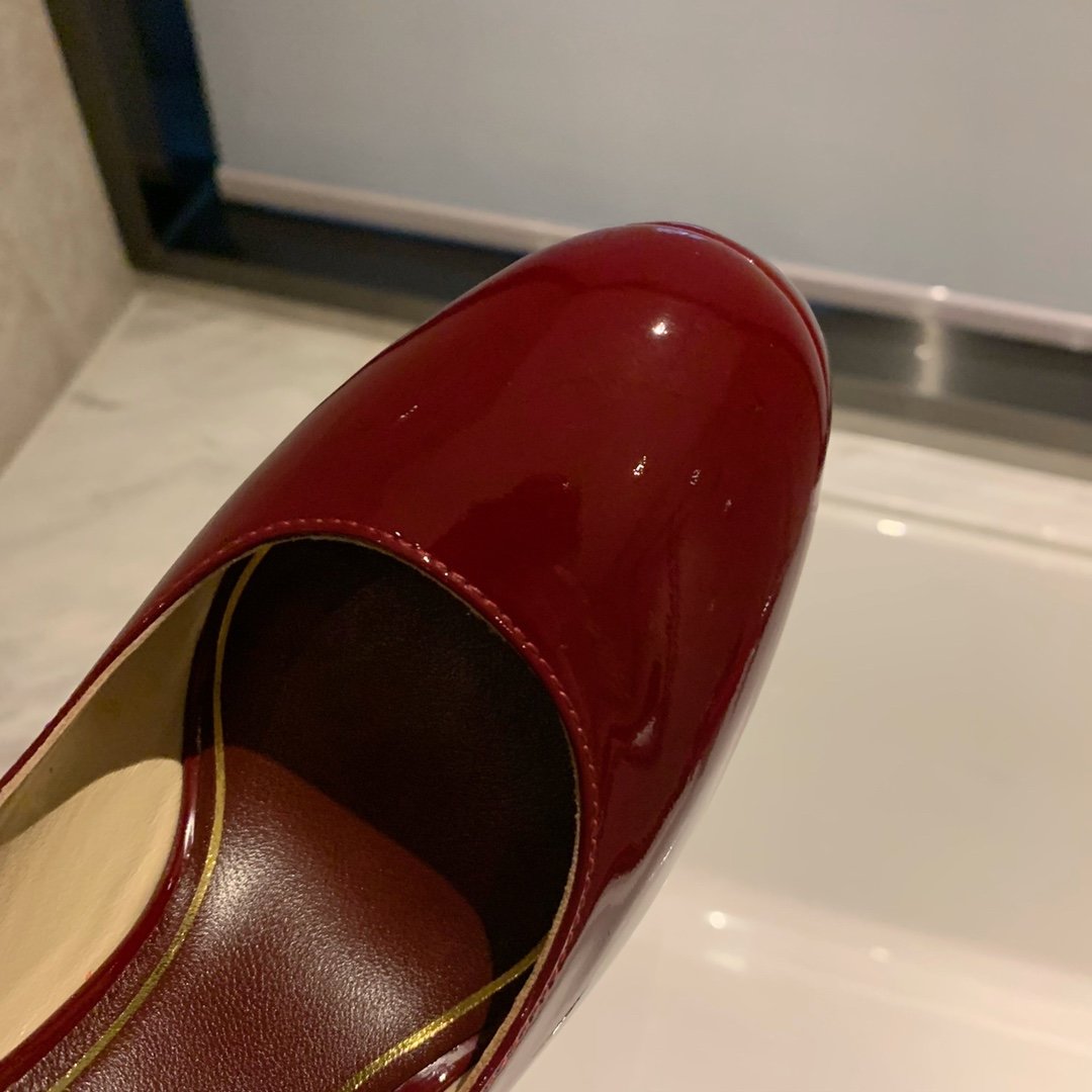 Shoes on platform and high heel maroon фото 8