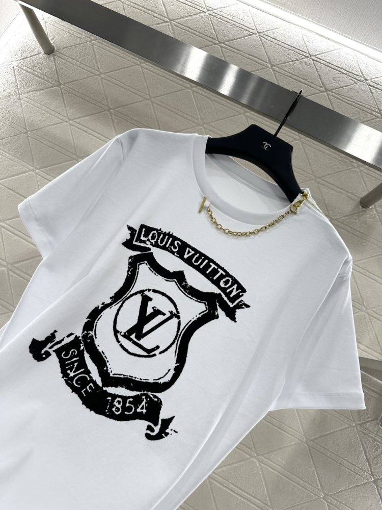 Футболка жіноча фото 8