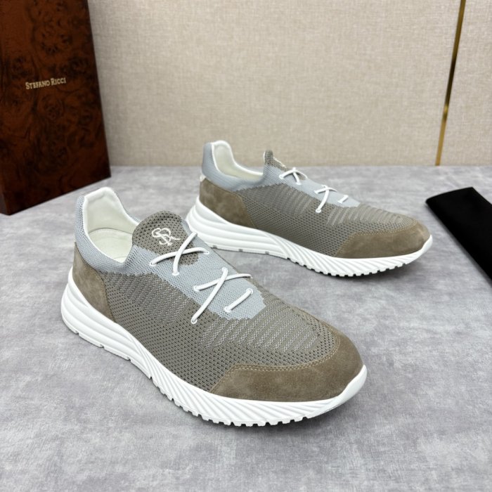 Кросівки фото 3