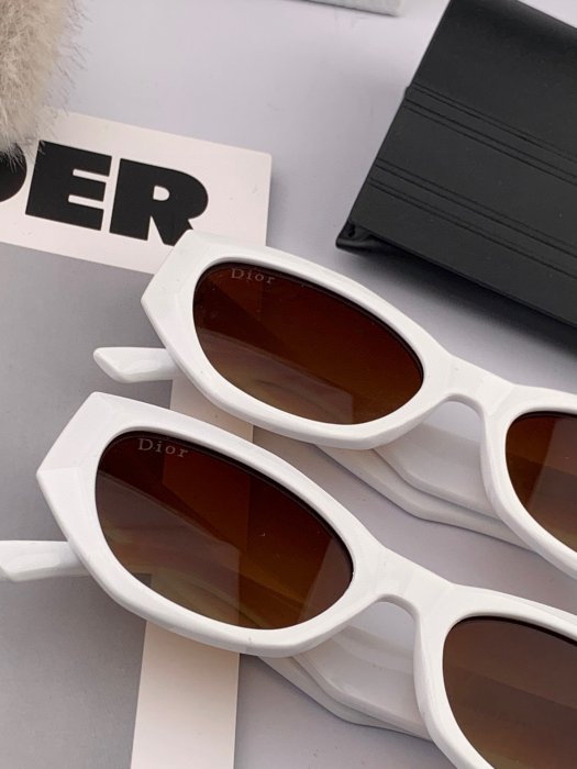 Очки солнцезащитные D8620 фото 5